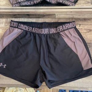 Under Armour Women’s Black & Purple Shorts Size M